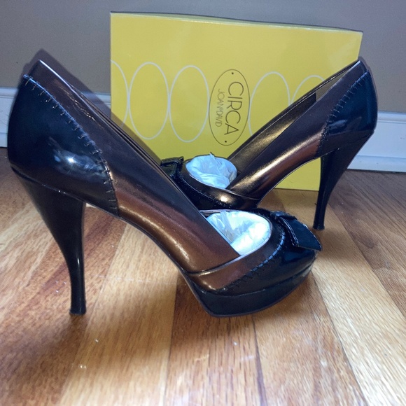 Joan & David Brown/Bronze Peep Toe High Heel Shoes - Picture 1 of 3